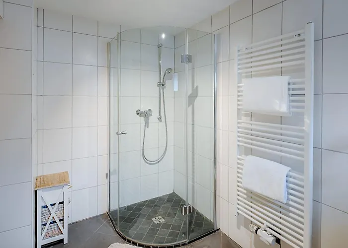 Stube & Stories - Heritage Riverside *